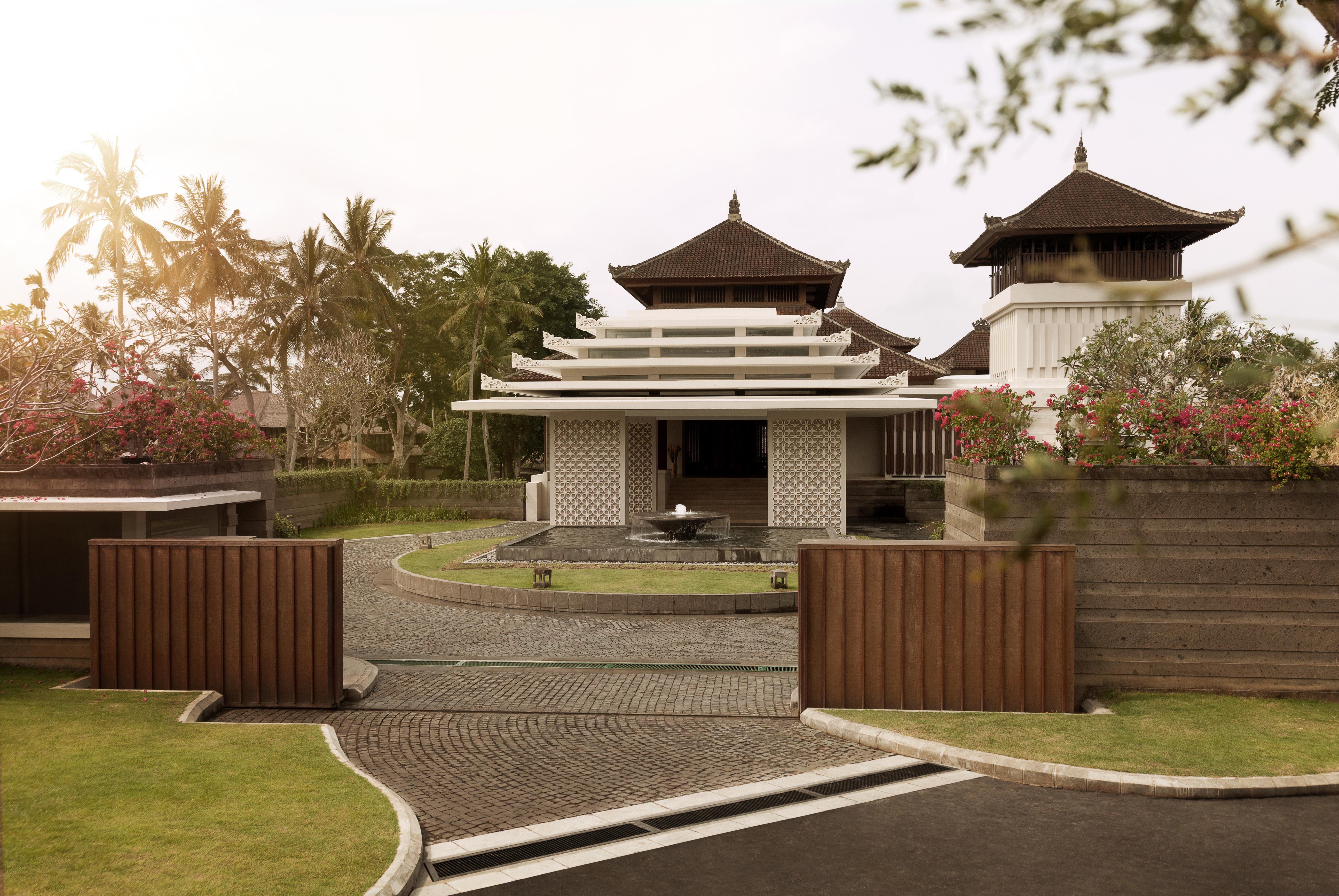 Kamandalu Ubud Exterior photo